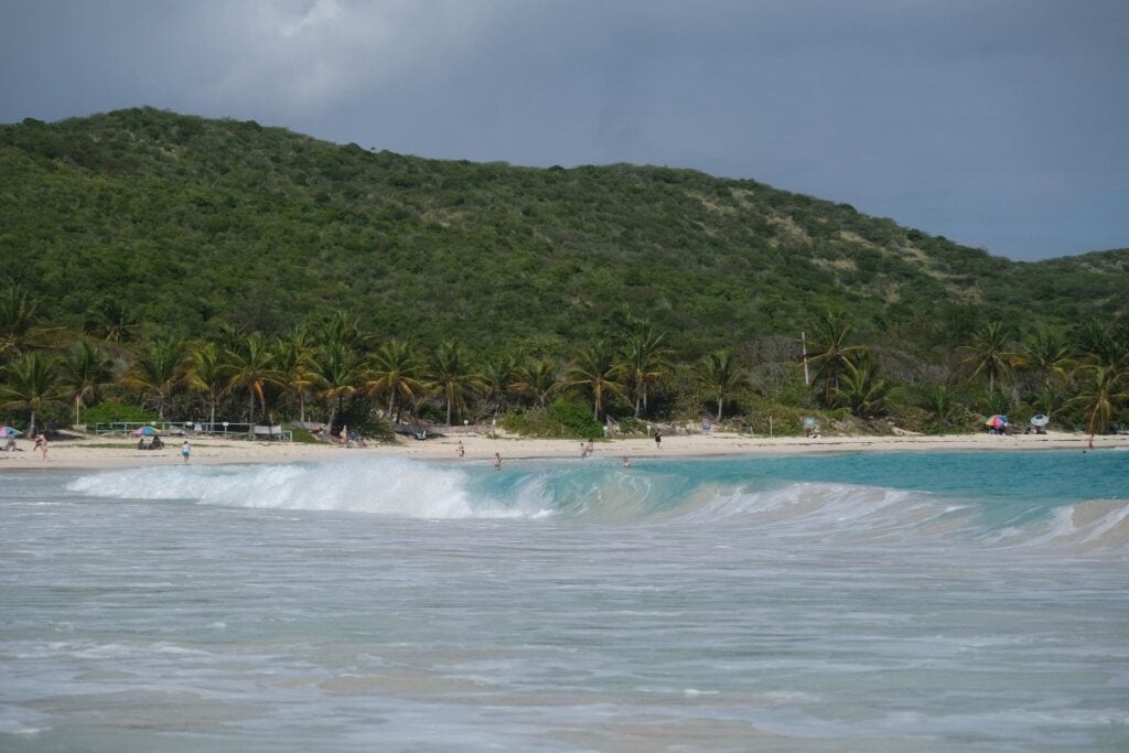 Descubre la Isla de Culebra Un paraíso caribeño en Puerto Rico